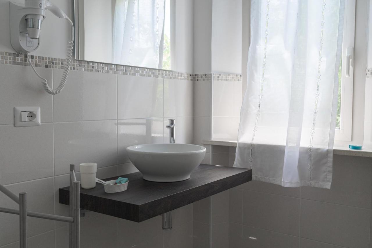 Amare Sirolo Bed and Breakfast Buitenkant foto