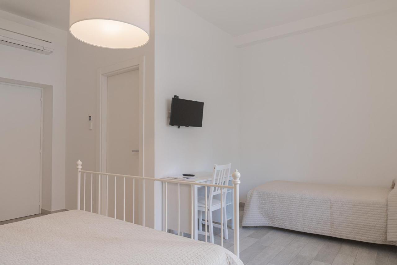 Amare Sirolo Bed and Breakfast Buitenkant foto